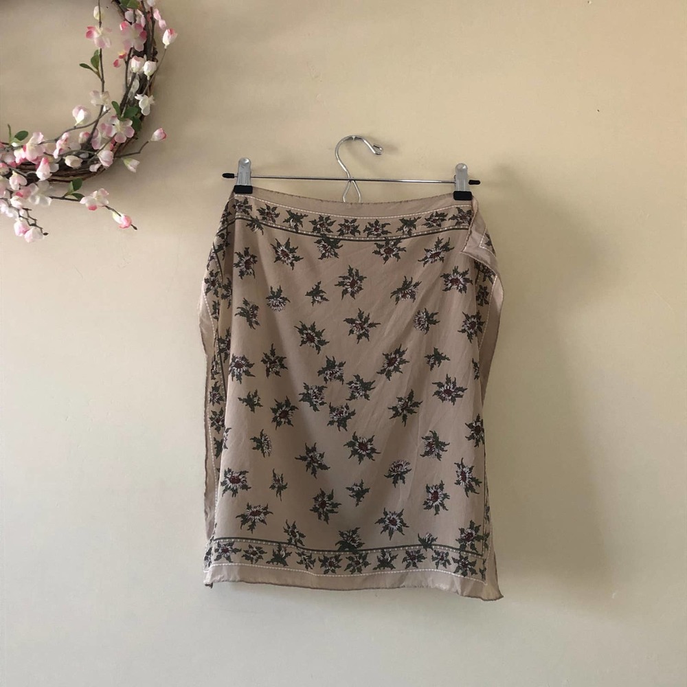 Passigatti Italian Floral %100 Silk Scarf 19.50" x20"